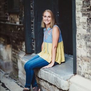 Meet your Posher, Jenna